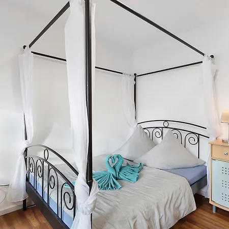 Domus Lux 53 Apartment *