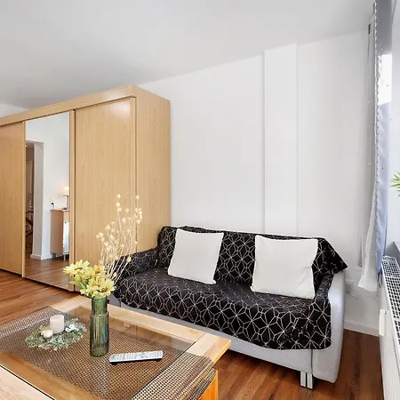 Διαμέρισμα Domus Lux 53 *